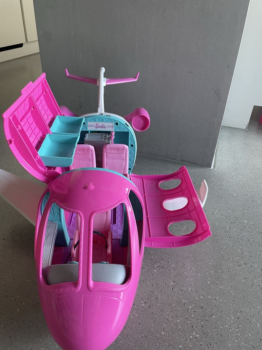 Spielzeuge: Barbie Flugzeug – Gebraucht aus Zürich von massi38 1