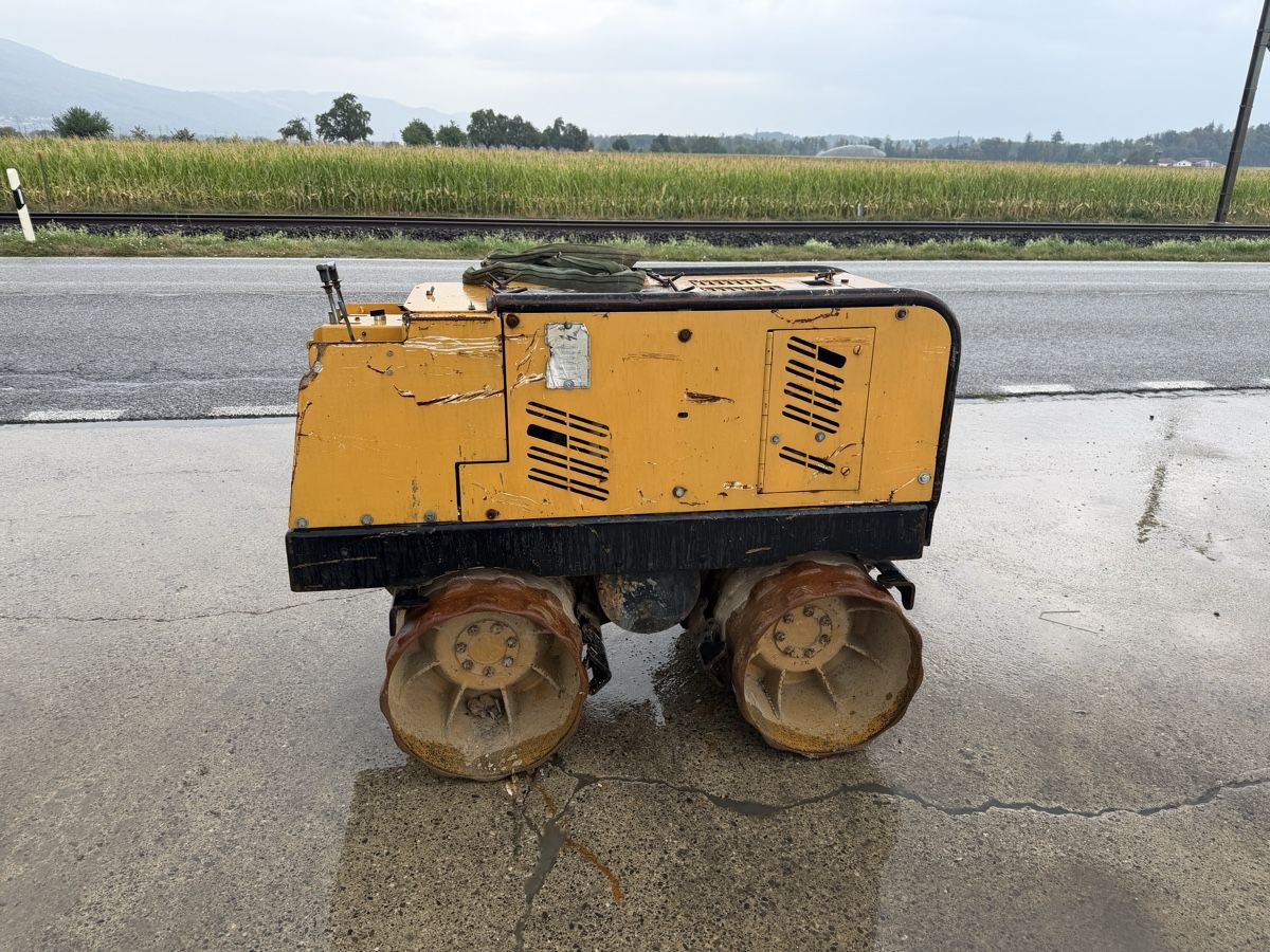 Tutte le macchine: Grabenwalze  – Usato da Niederbipp venduto da baggerch