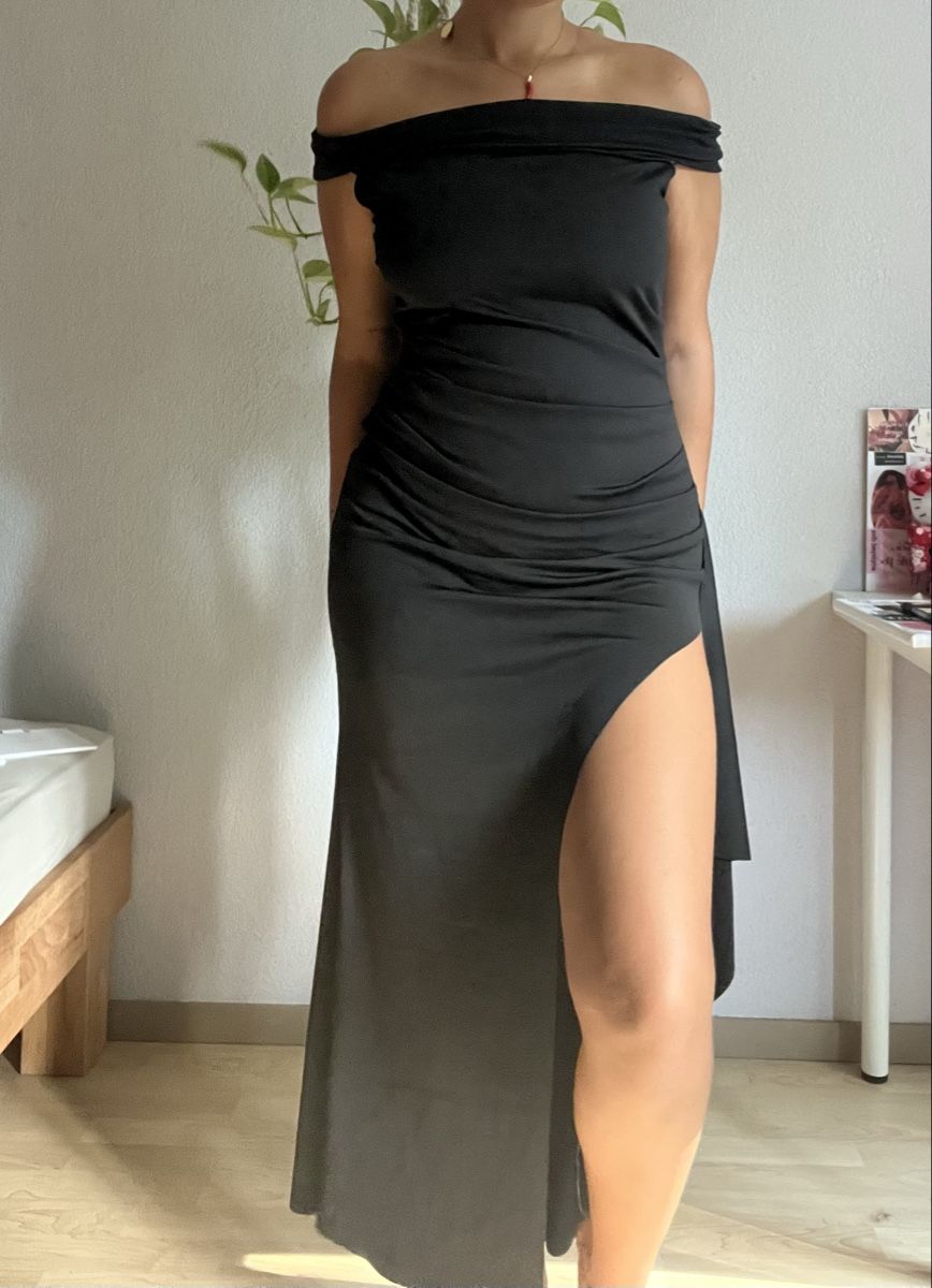 Vestiti: Abendkleid schwarz neuwertig – Nuovo (secondo la descrizione) da Windisch venduto da lau_7t69 3