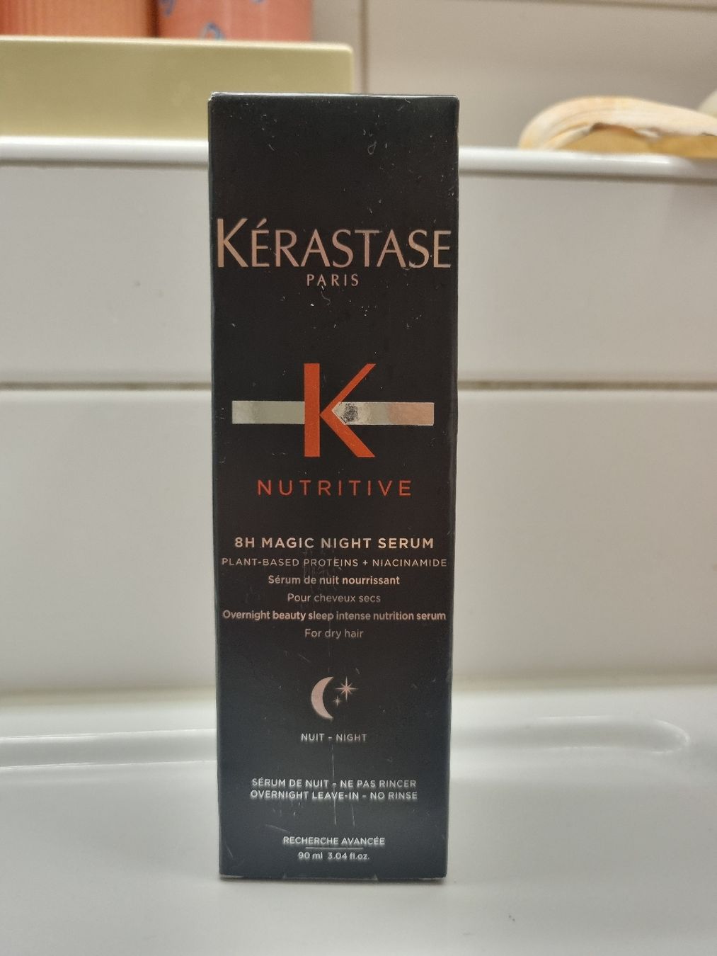 Prodotti per capelli: Kérastase Nutritive 8H Magic Night Serum 90ml NEU – Nuovo e nell'imballaggio originale da Dübendorf venduto da mir_dn5t