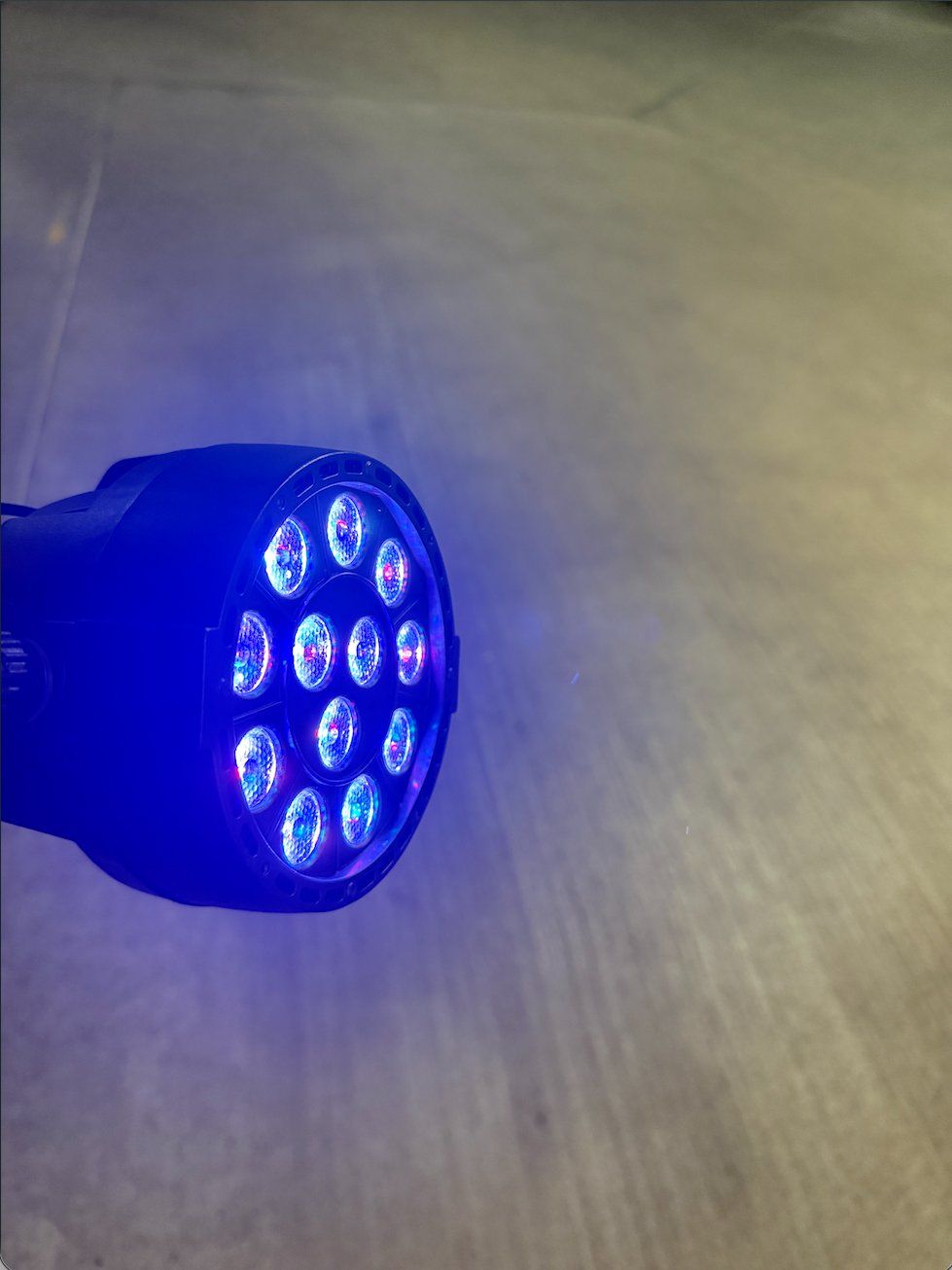 Lampes: 4er Set / LED Party TCL Spot - Eurolite – D'occasion à Gockhausen par Juanma.S.B 5
