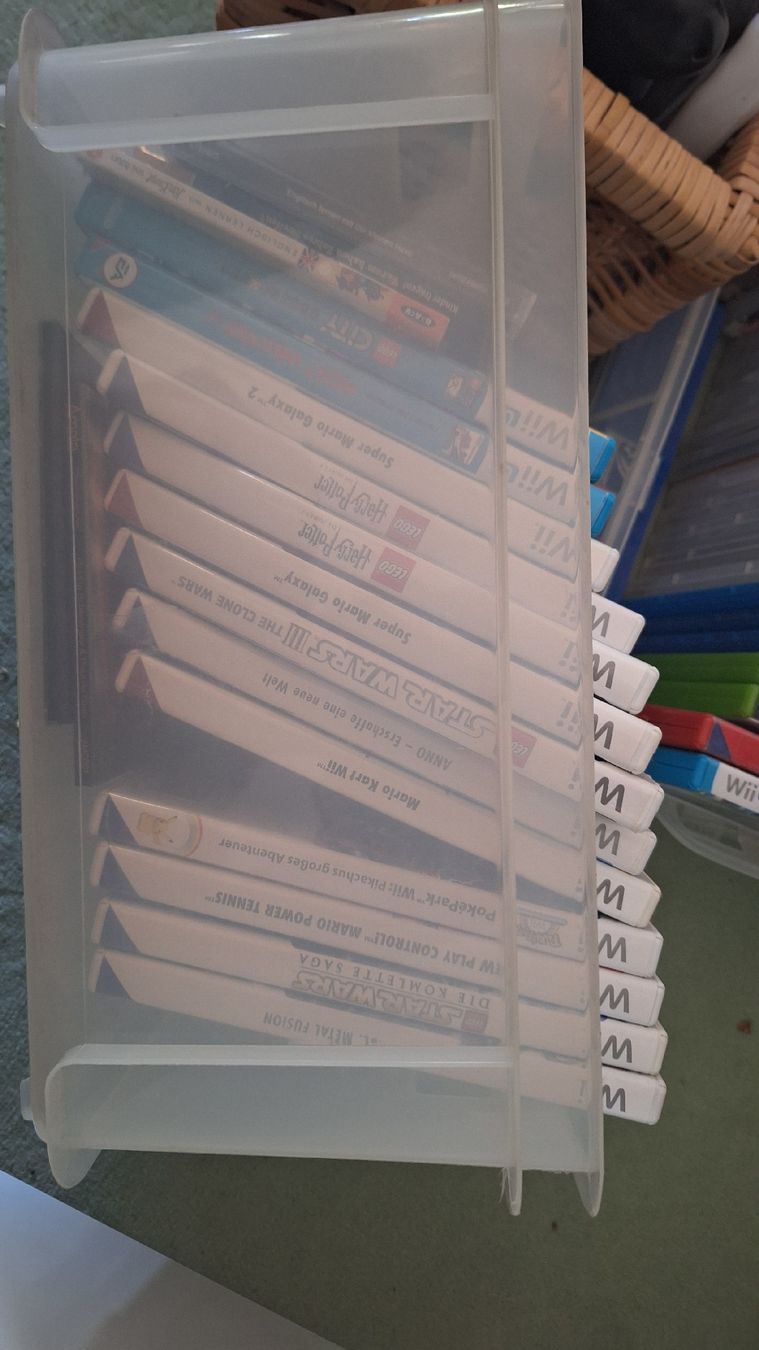 Spiele: Diverse Games – Gebraucht aus Uznach von E.Munz 1