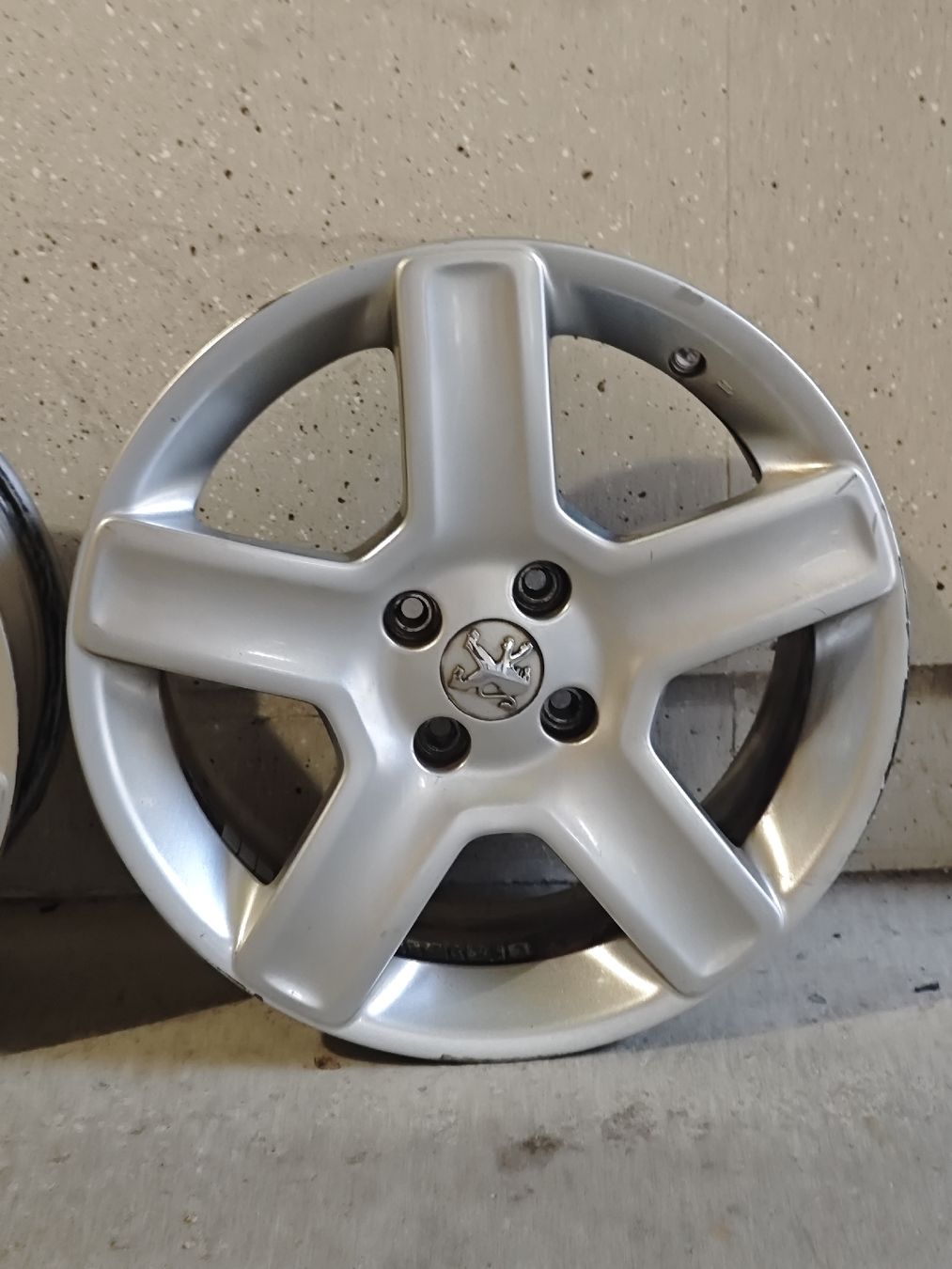 Peugeot Cerchioni: Felgen Peugeot Challenger 2 – Usato da Spiez venduto da G555CS 4