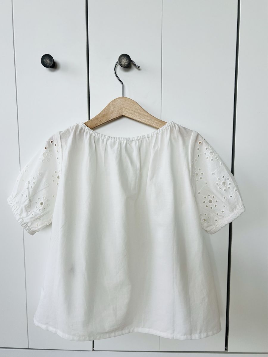 H&M Camicette, T-shirt & Top: H&M 110 Top Bluse Weiss bestickten – Nuovo (secondo la descrizione) da Burgdorf venduto da rulan 2