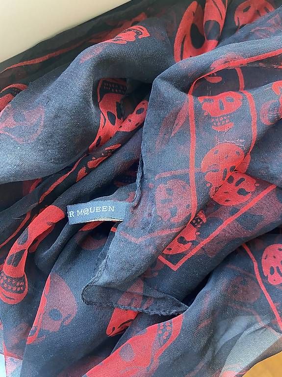 Foulard & Sciarpe: Alexander mcqueen Seidenschal – Usato da Basel venduto da lafleur2663 1