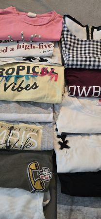 Tolles Sommer-T-Shirt  Grösse xs/S