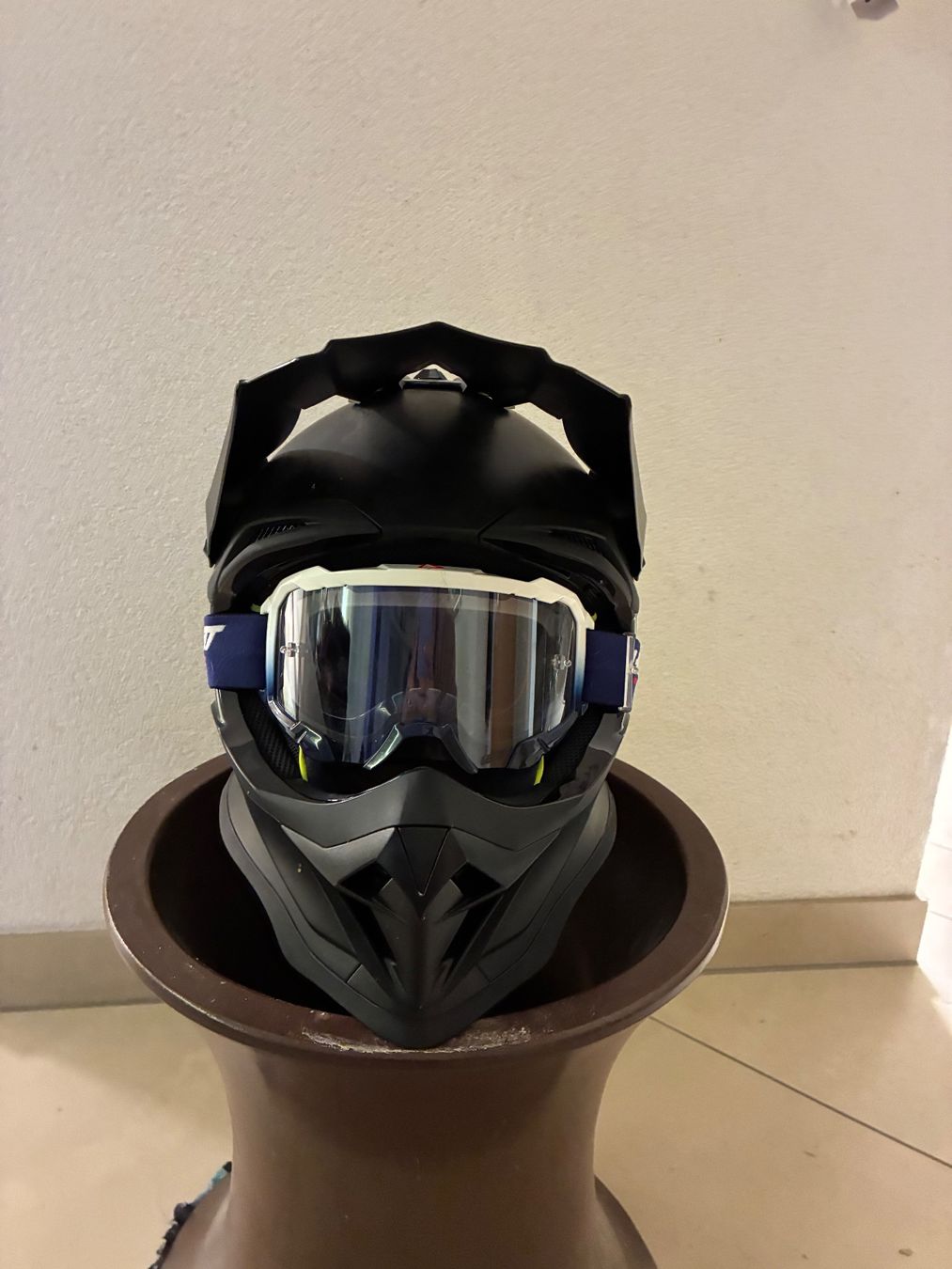 Caschi & visiere: Motocross Töff Helm – Nuovo (secondo la descrizione) da Riniken venduto da Lazitto 1