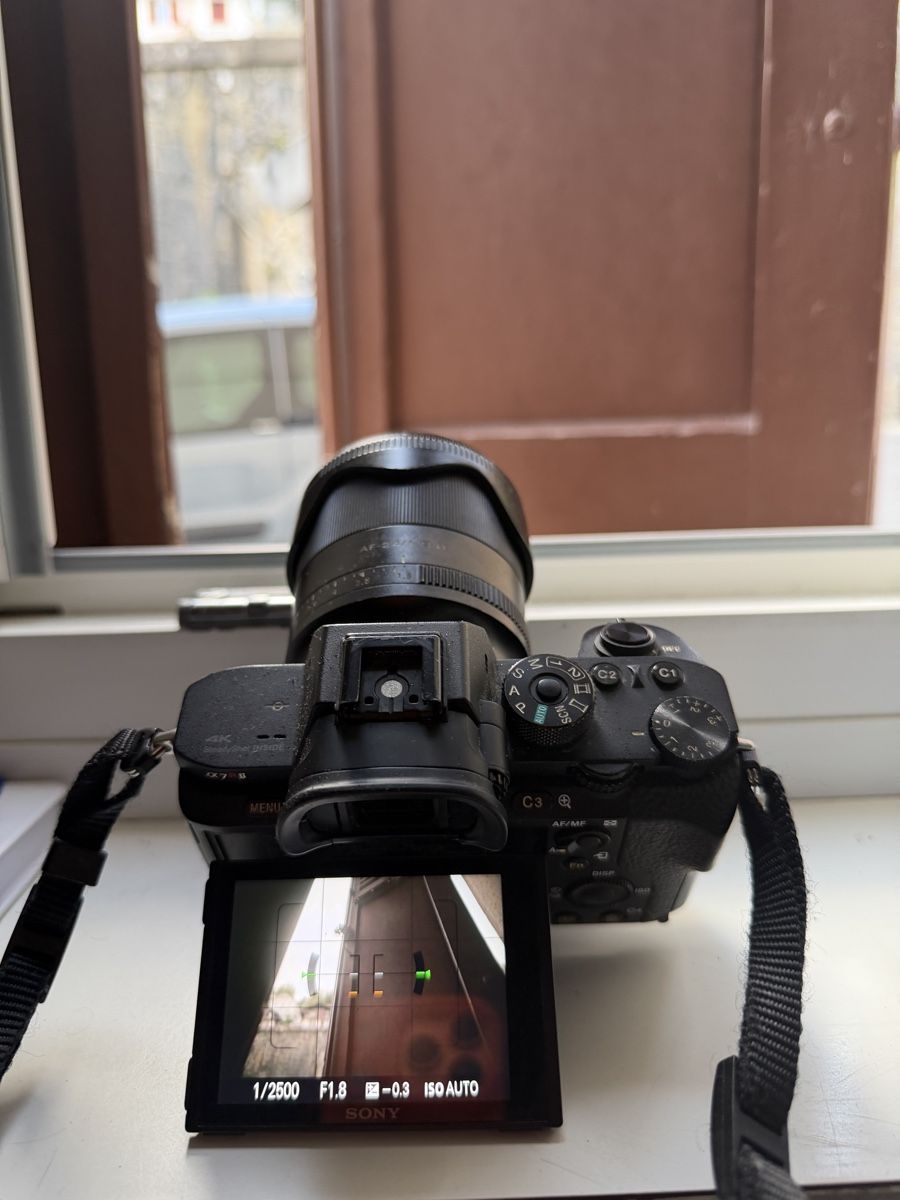Sony Fotocamera: Sony A7RII + 2 batteries + chargeur – Usato da Biel/Bienne venduto da oma_t92s 7