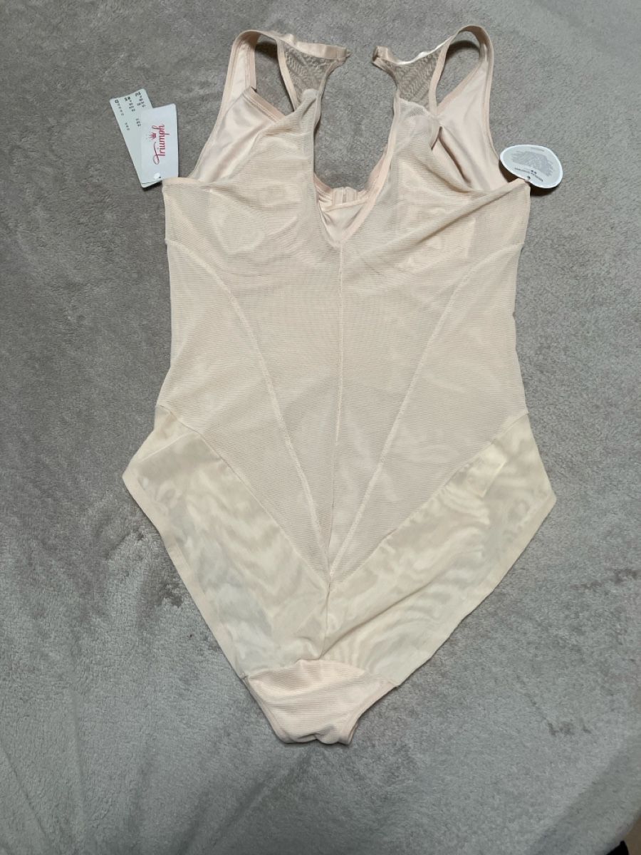 Triumph Altra biancheria intima: Neu Triumph body – Nuovo e nell'imballaggio originale da Basel venduto da aguona 1