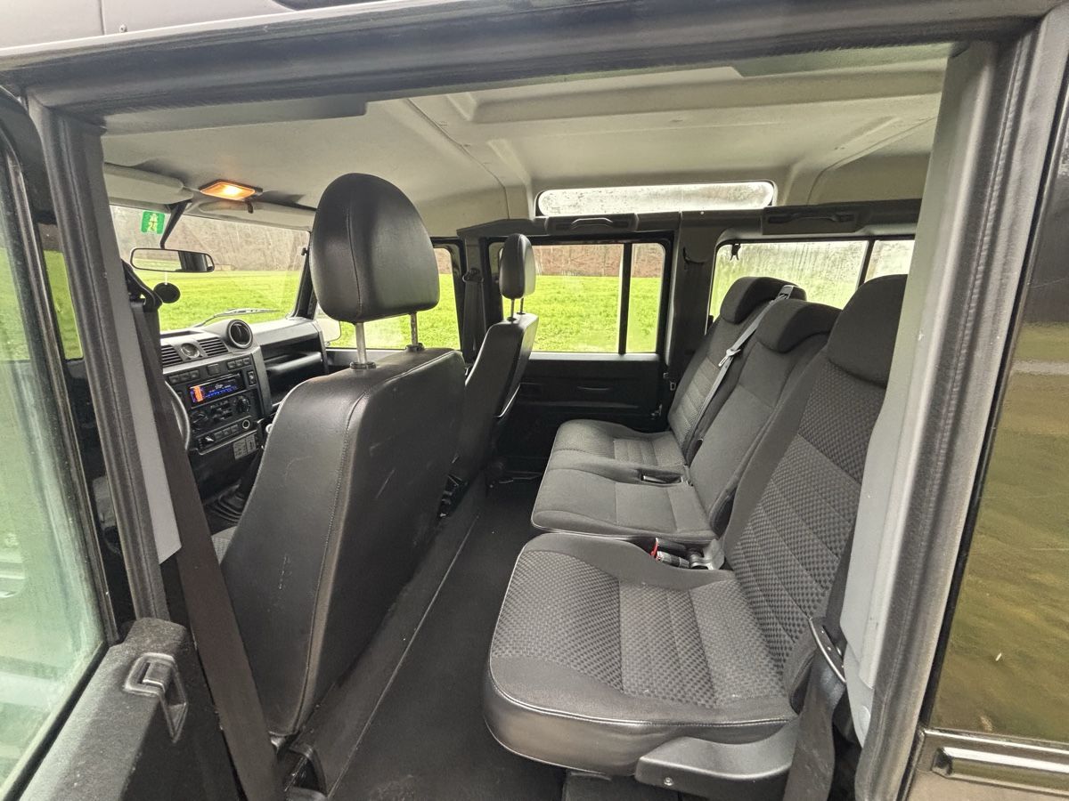 Land Rover Autos: Land Rover Defender 110 TD4 – Gebraucht aus Wettingen von DamianH1999 5
