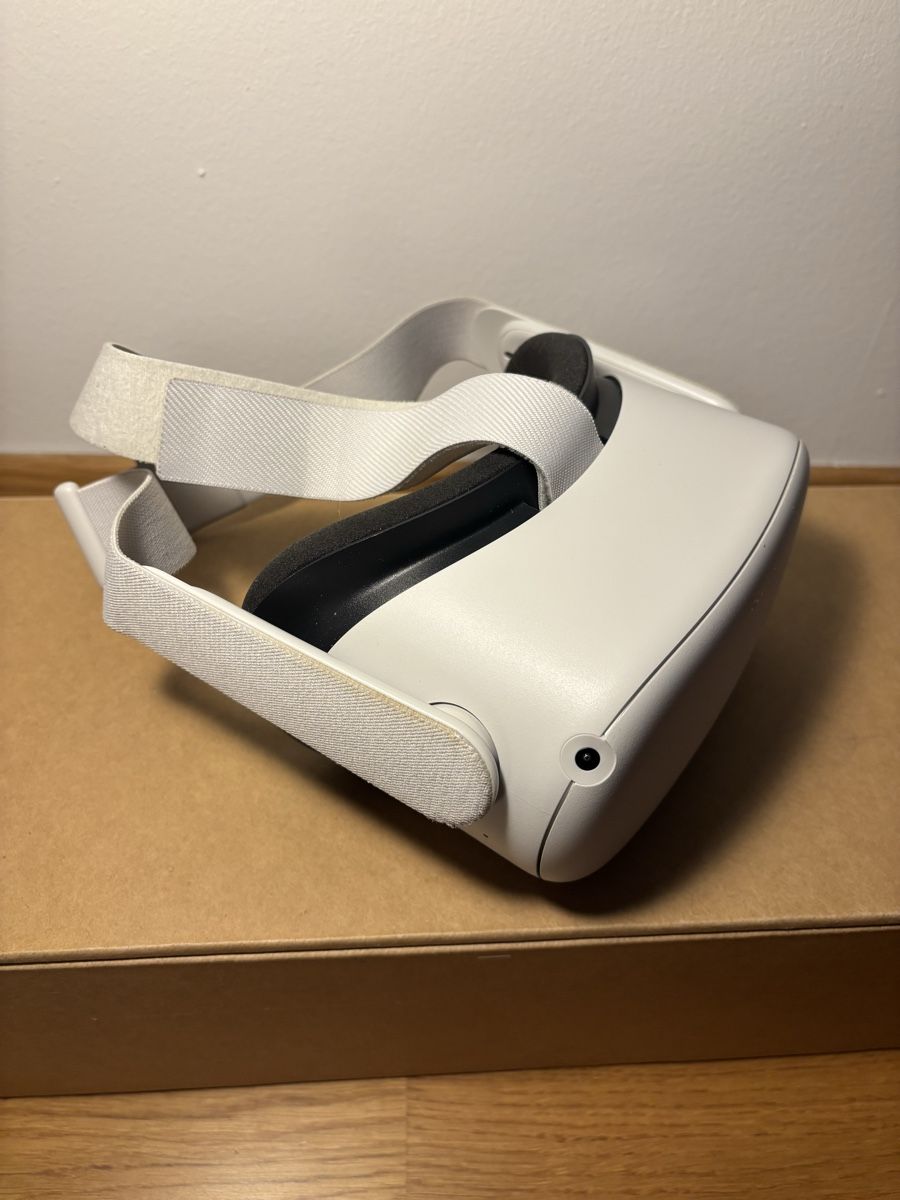 Casco VR: Oculus Quest 2 – Usato da Bern venduto da thi_9gyw 1