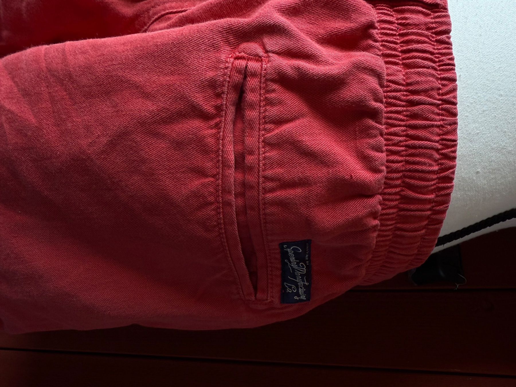 Pantaloni: Superdry Shorts, Grösse M, Rot – Usato da Riehen venduto da edu_92w7 8