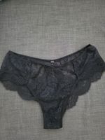 Schwarze Unterwäsche 