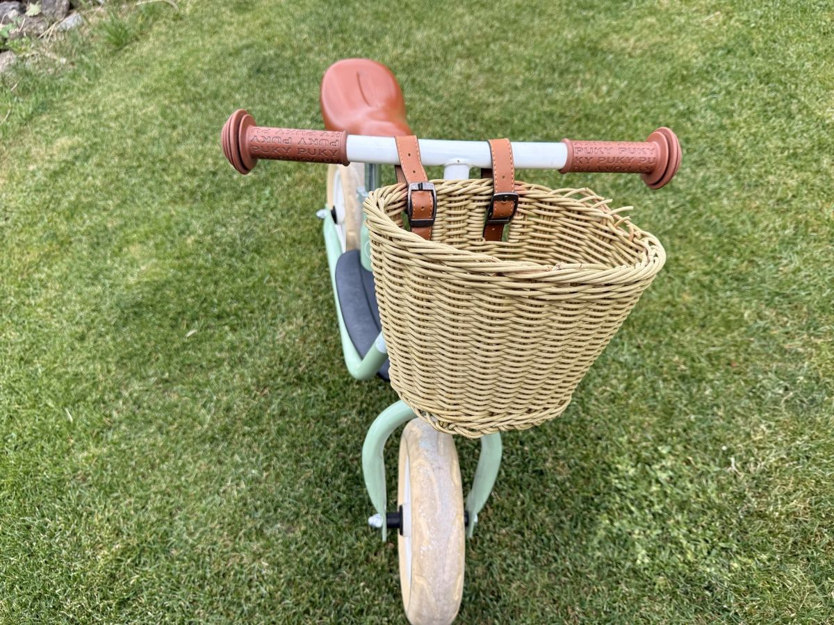 Puky Veicoli per bambini: Puky Laufrad mit Korb, vintage Mint – Usato da Sirnach venduto da Iemiroc