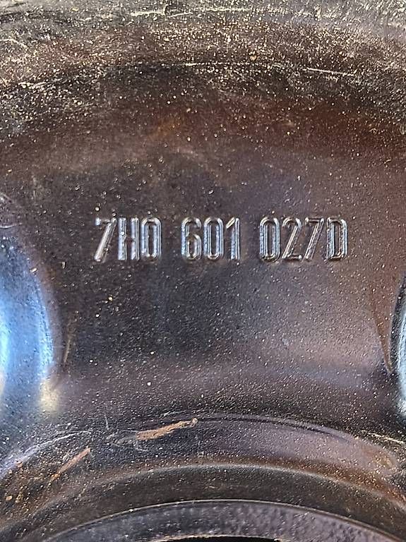 Volkswagen Pneus & Kompletträder: Original Stahlfelgen VW T5 / 16" – Gebraucht aus Merzligen von Fridelotte 4