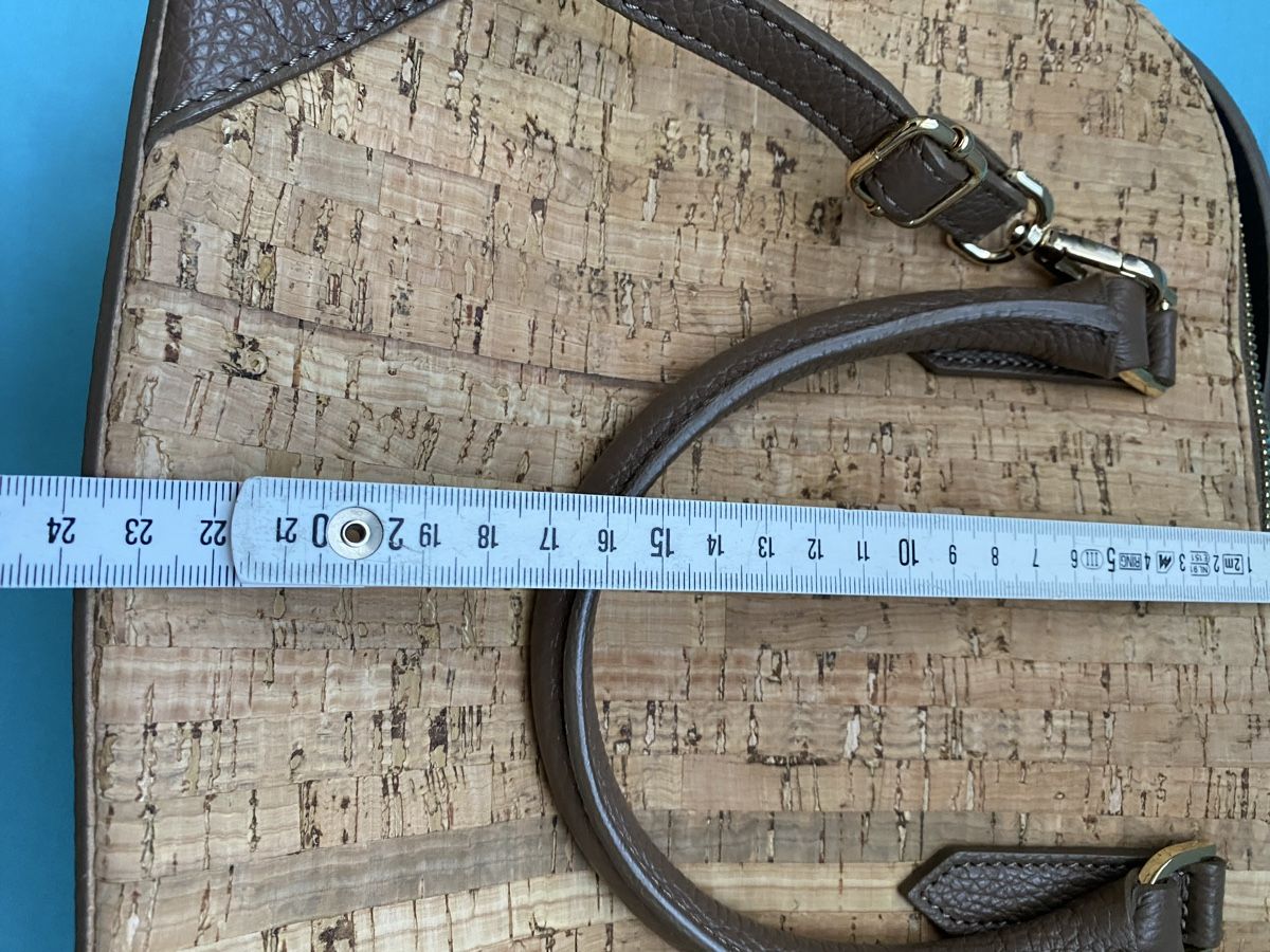 Borse da donna: Handtasche aus Kork mit Lederdetails – Usato da Flawil venduto da sonnengeist 5