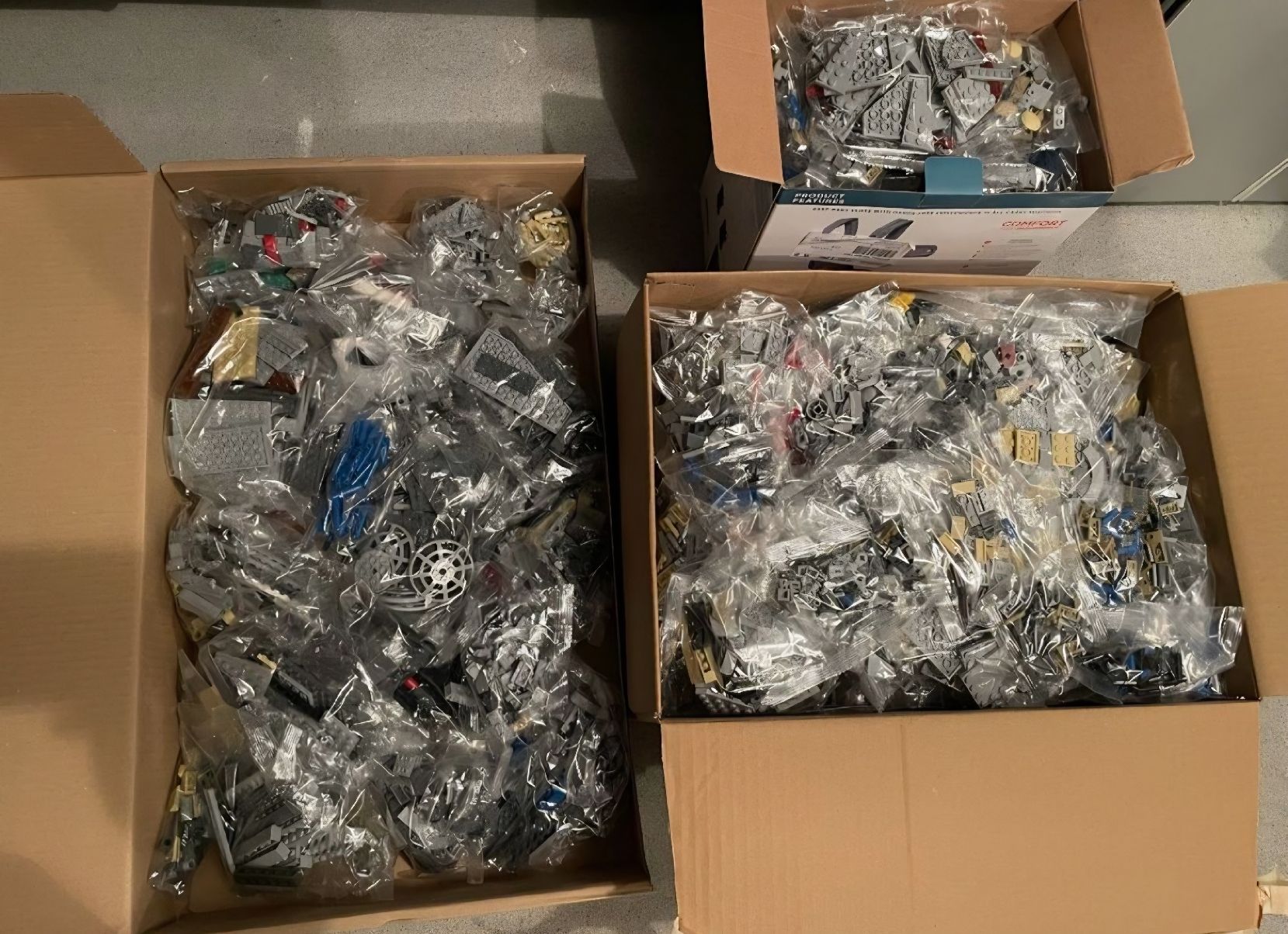 Star Wars Kit di costruzioni: Klemmbaustein Millenium Falcon    – Nuovo (secondo la descrizione) da Luzern venduto da heini81 1