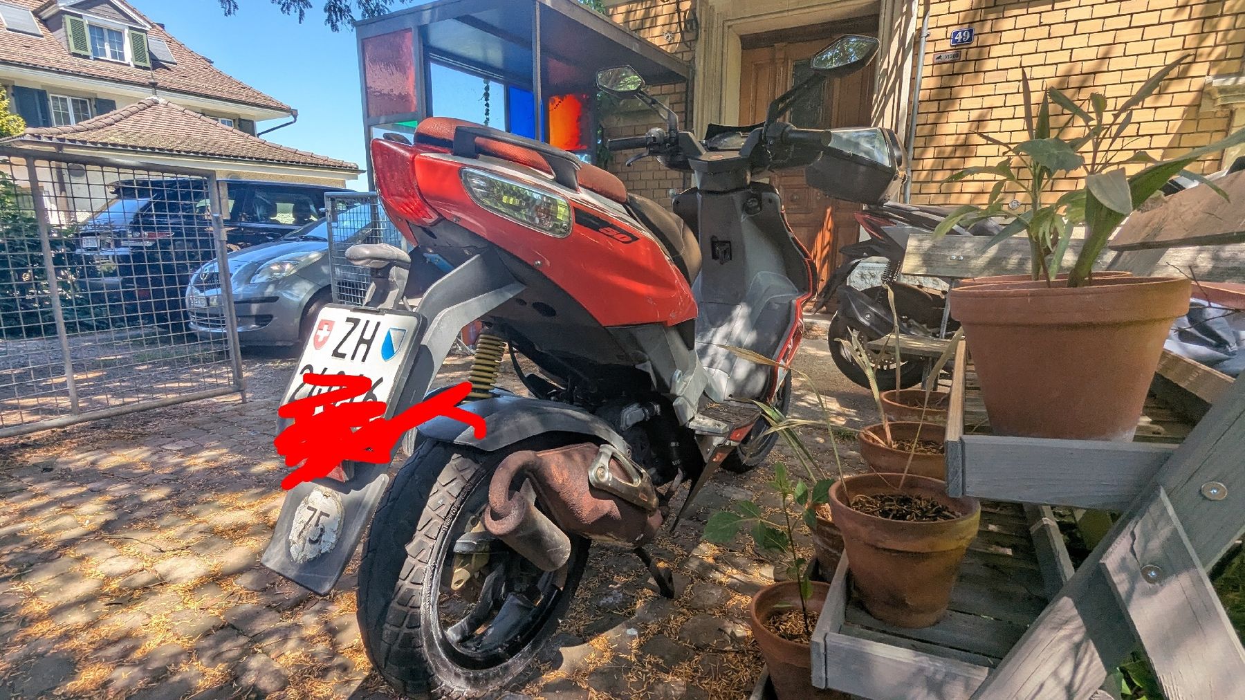 Aprilia Scooters: Aprilia SR 50 R – D'occasion à Kilchberg ZH par magictobi 4