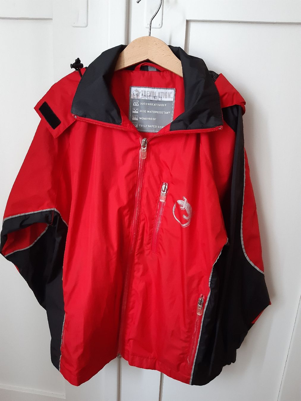 Trevolution Giacche: Regenjacke Grösse 128 – Usato da Langenthal venduto da AspireE15