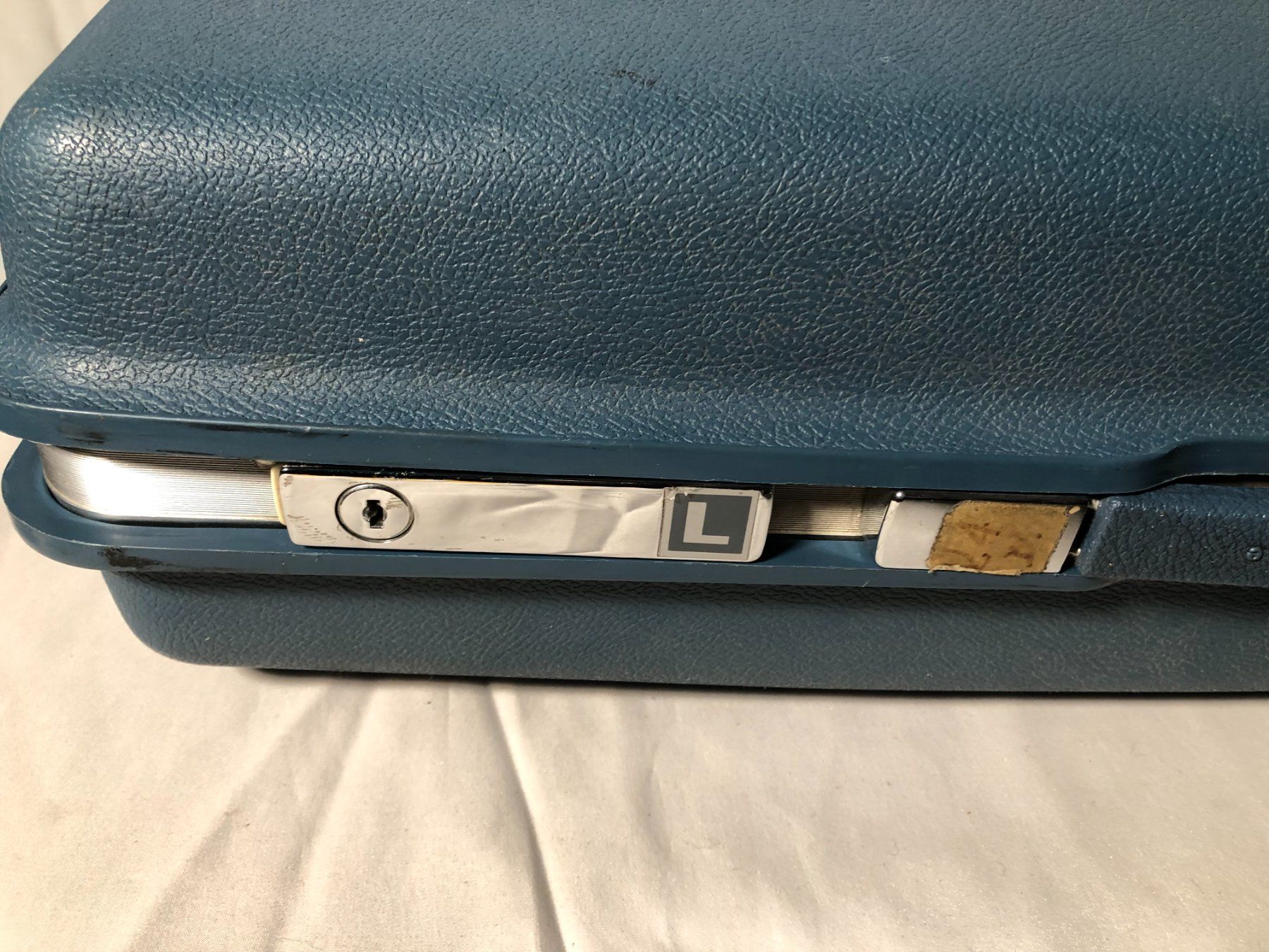 Samsonite Reisekoffer: Vintage Samsonite Koffer – Gebraucht aus Sutz von bf-ltd 2