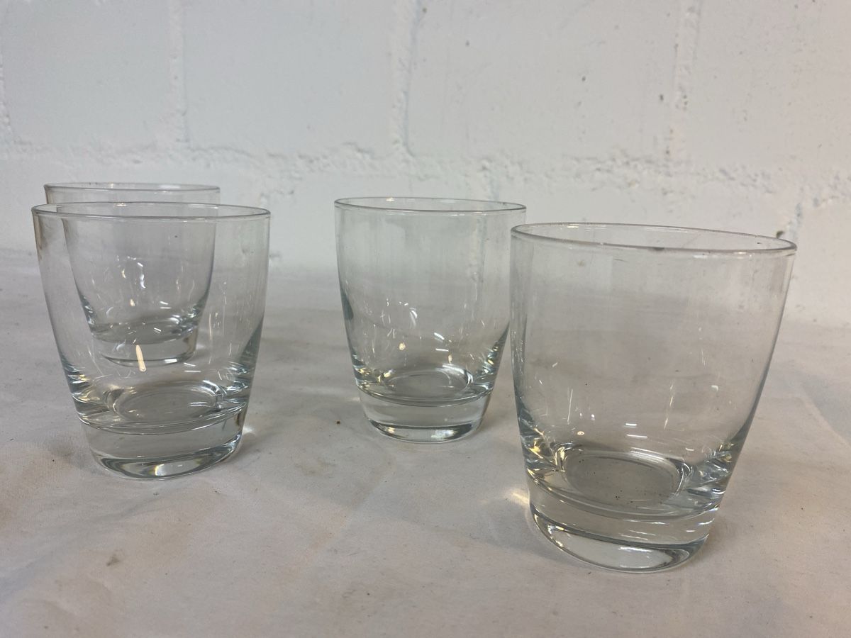 Verres: 4 Wassergläser, robust & elegant – D'occasion à sursee par trilli-tralli 4