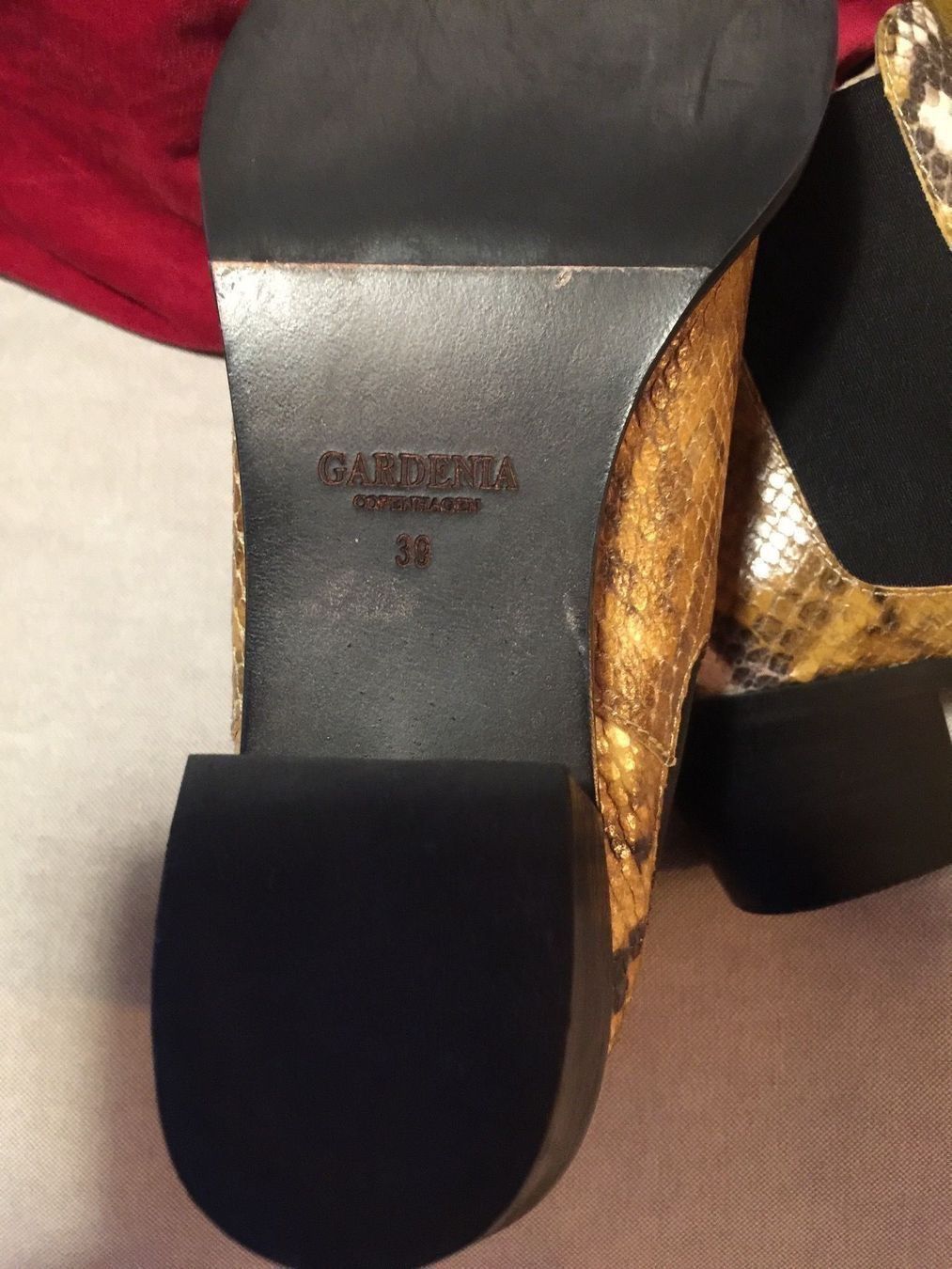 Chaussures femmes: CHELSEA/ LEDERBOOTS – Neuf (Voir description) à Zürich par STYLEHAUS 7