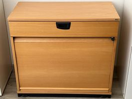 Meuble rideau Kinnarps Suède. État impeccable, rare