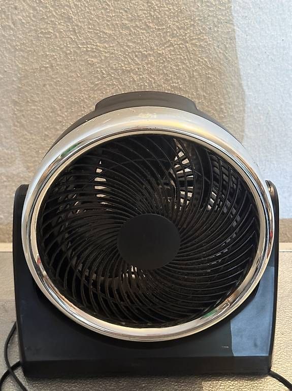 Ventilatori: Ventilateur électrique  – Usato da Prilly venduto da QNN69