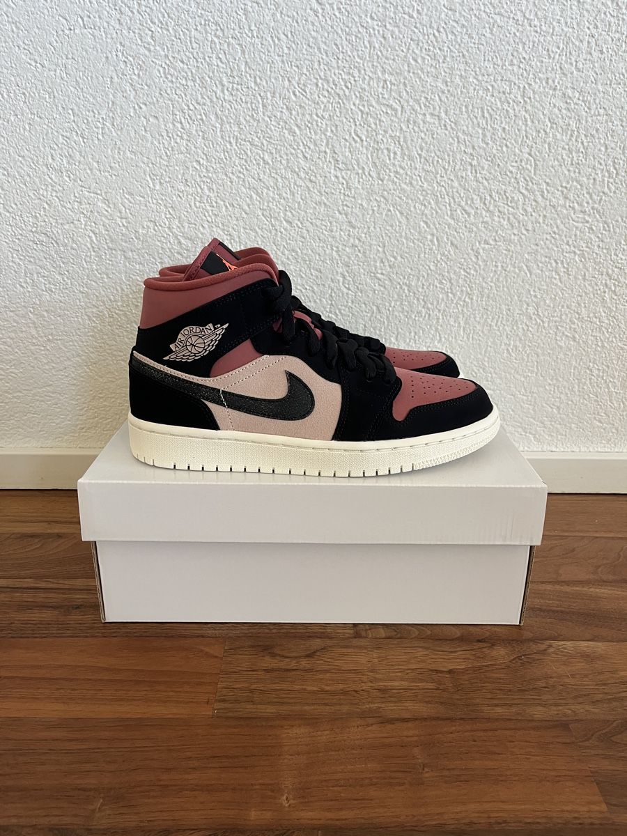 Jordan Scarpe da donna: Nike Air Jordan 1 Mid Canyon Rust – Nuovo (secondo la descrizione) da Buochs venduto da n0.w0