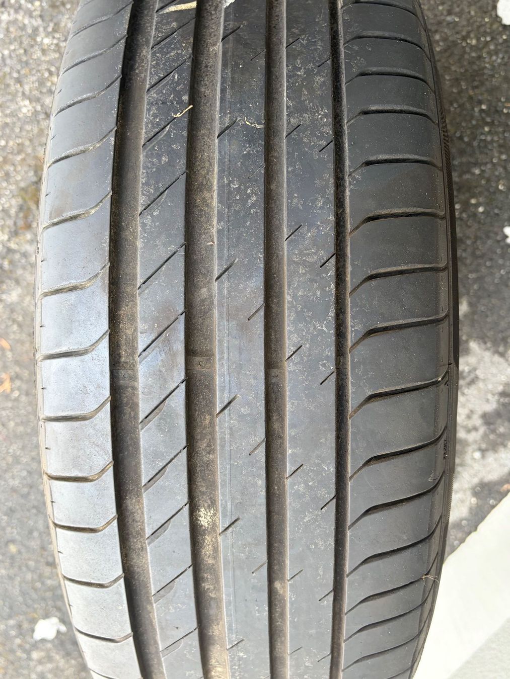 Pneus & Kompletträder: VOLVO CX60 4 Sommerräder 235/65R17 – Gebraucht aus Engelberg von Pits68 2