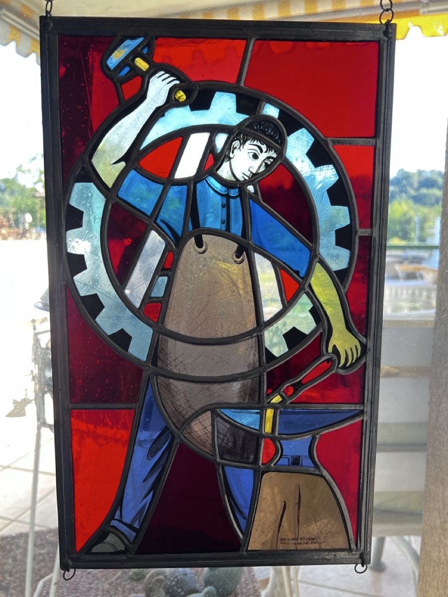 Sonstige Antiquitäten & Kunst: Atelier Halter Buntglas Fenster Schmied – Gebraucht aus Neuenegg von Magosaurus