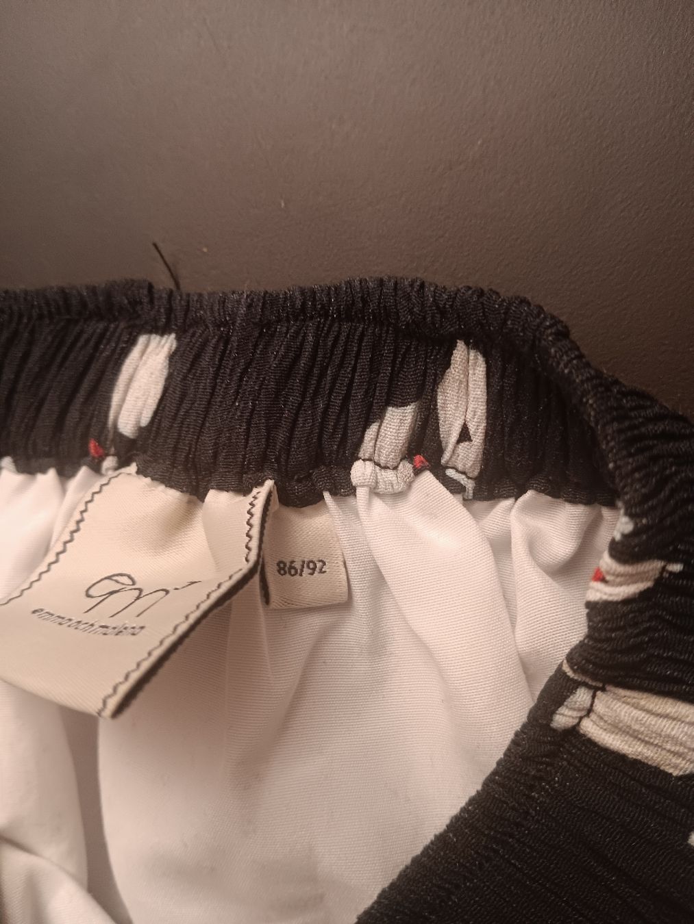Vestiti & Gonne: jupe enfant taille 86/92 – Usato da Lausanne venduto da Grabock 4