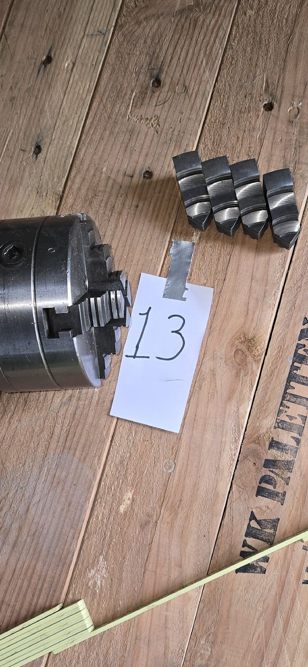 Schaublin Altro per industria metallurgica: Vierbackenfutter # 13 – Usato da Weiningen ZH venduto da ped_fbx2 2