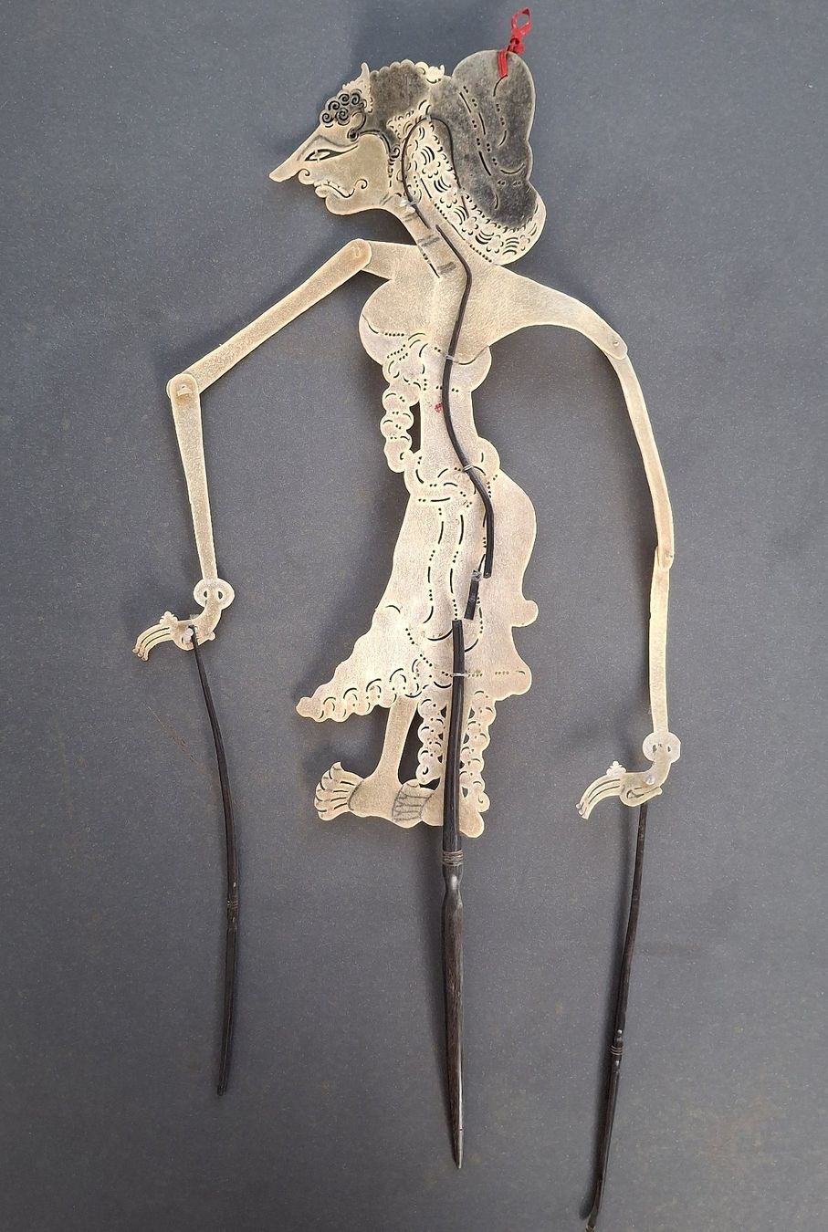Figuren: Schattenspielfigur aus Indonesien – Defekt aus Zeiningen von Nandolino1 1