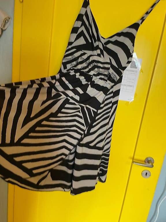 Vestiti: Damenkleid Gr. S/M – Usato da Biberist venduto da LASCHINDELEGI 1
