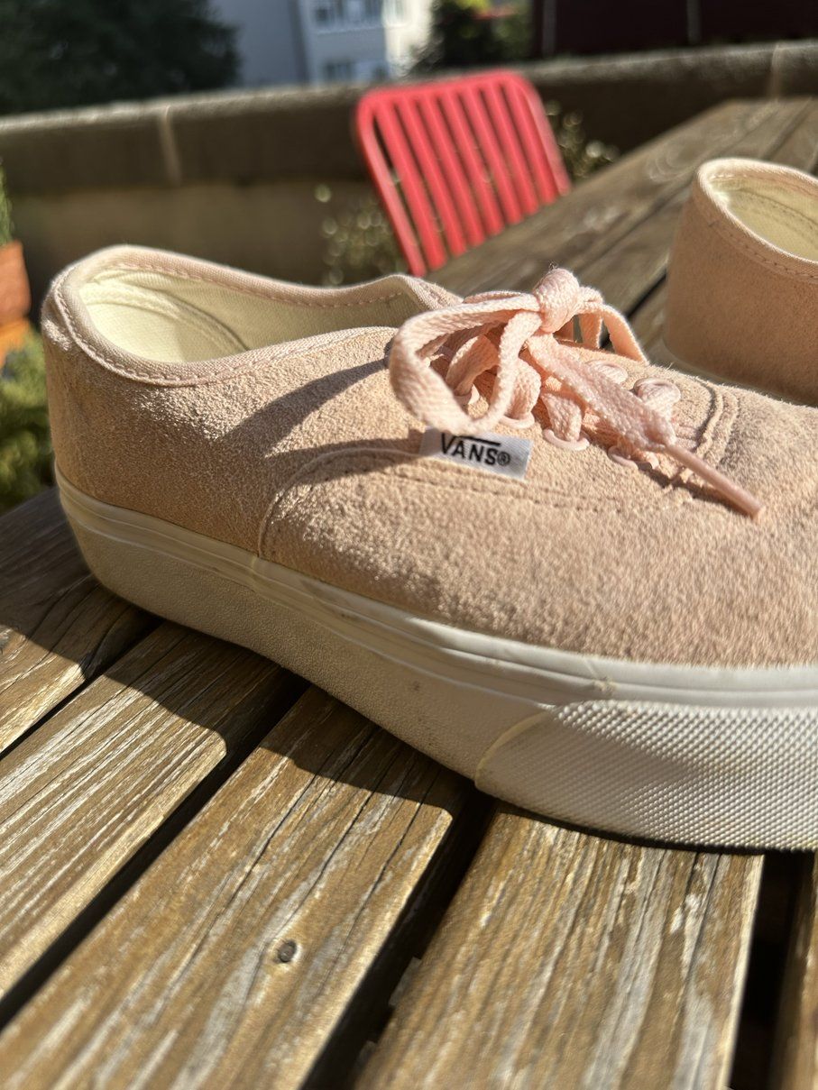 Vans Herrenschuhe: Original Vans Authentic Platform Rosa Wildleder Gr. 39 – Gebraucht aus SCHLIEREN von Imgonnabuythis 1