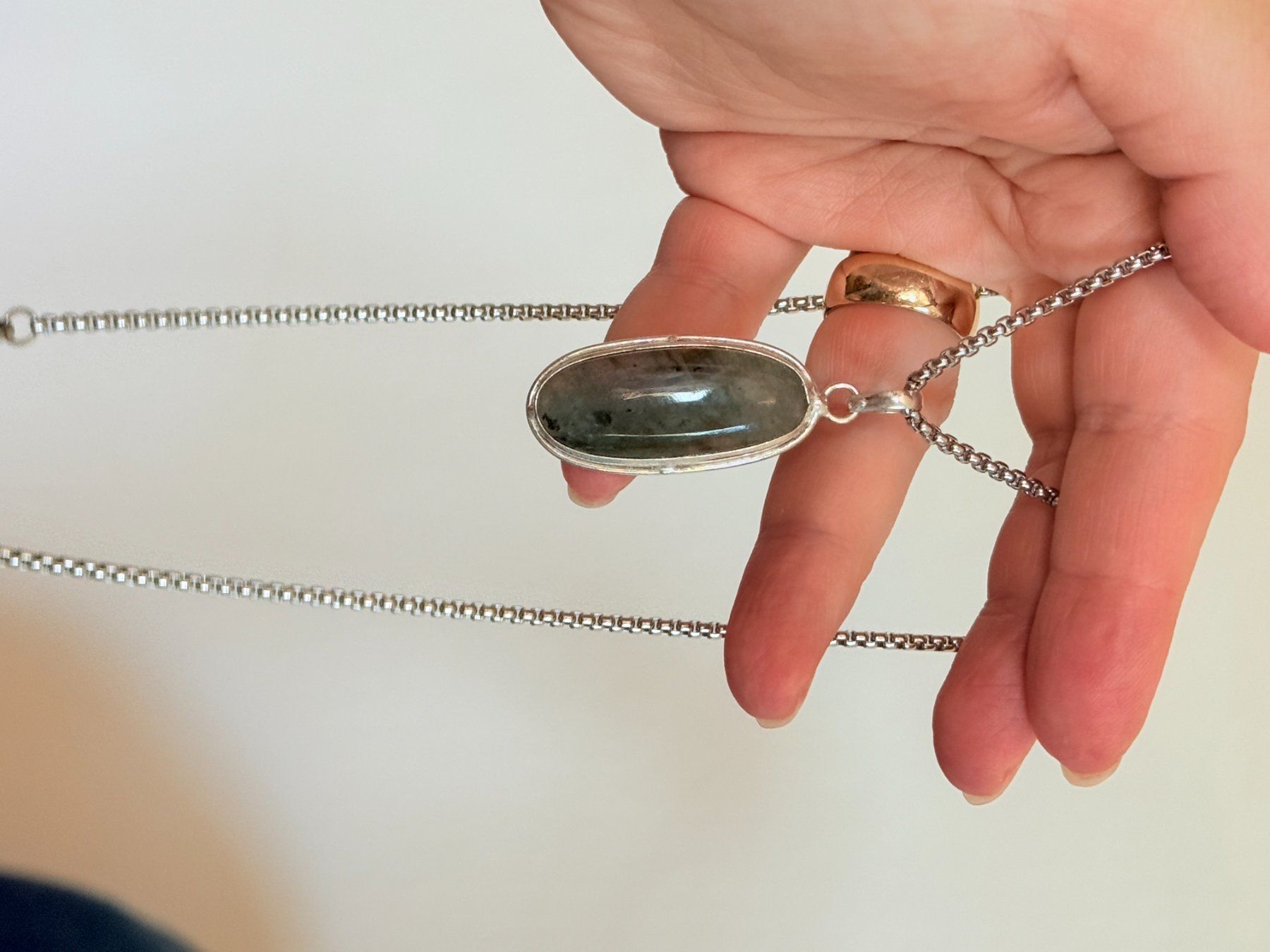 Catenine: Collier pendentif labradorite authentique – Nuovo e nell'imballaggio originale da Genève venduto da AWWA 6