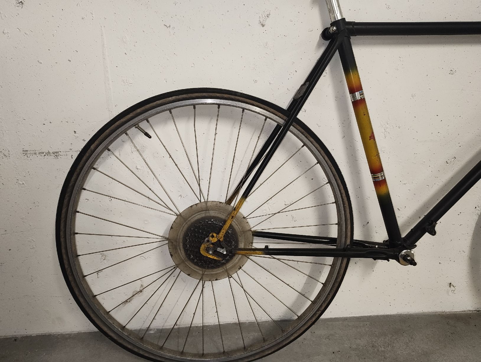 Velos: Citybike Rahmen mit Rädern – Defekt aus Seuzach von dan1991 1