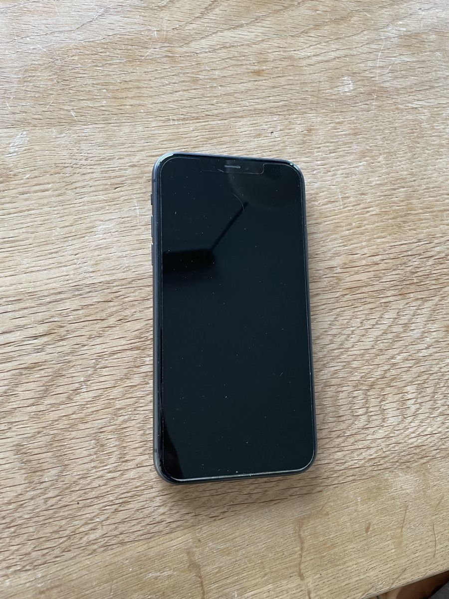Apple Portables: iphone 11  – D'occasion à Nesslau par PuchDriver07
