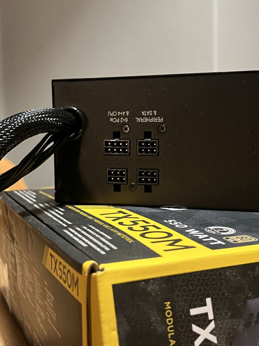 Corsair Componenti elettronici: Netzteil Corsair TX550M – Usato da Zürich venduto da EliasBurkhalter 1