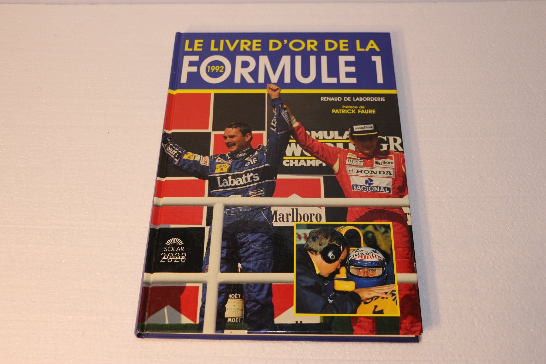 Libri: Le Livre 1992 D`OR De La Formule 1 – Usato da Corminboeuf venduto da corbay