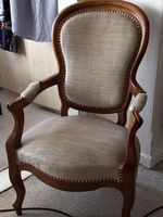 Antik Sessel holzfarben mit Polsterung guter Zustand