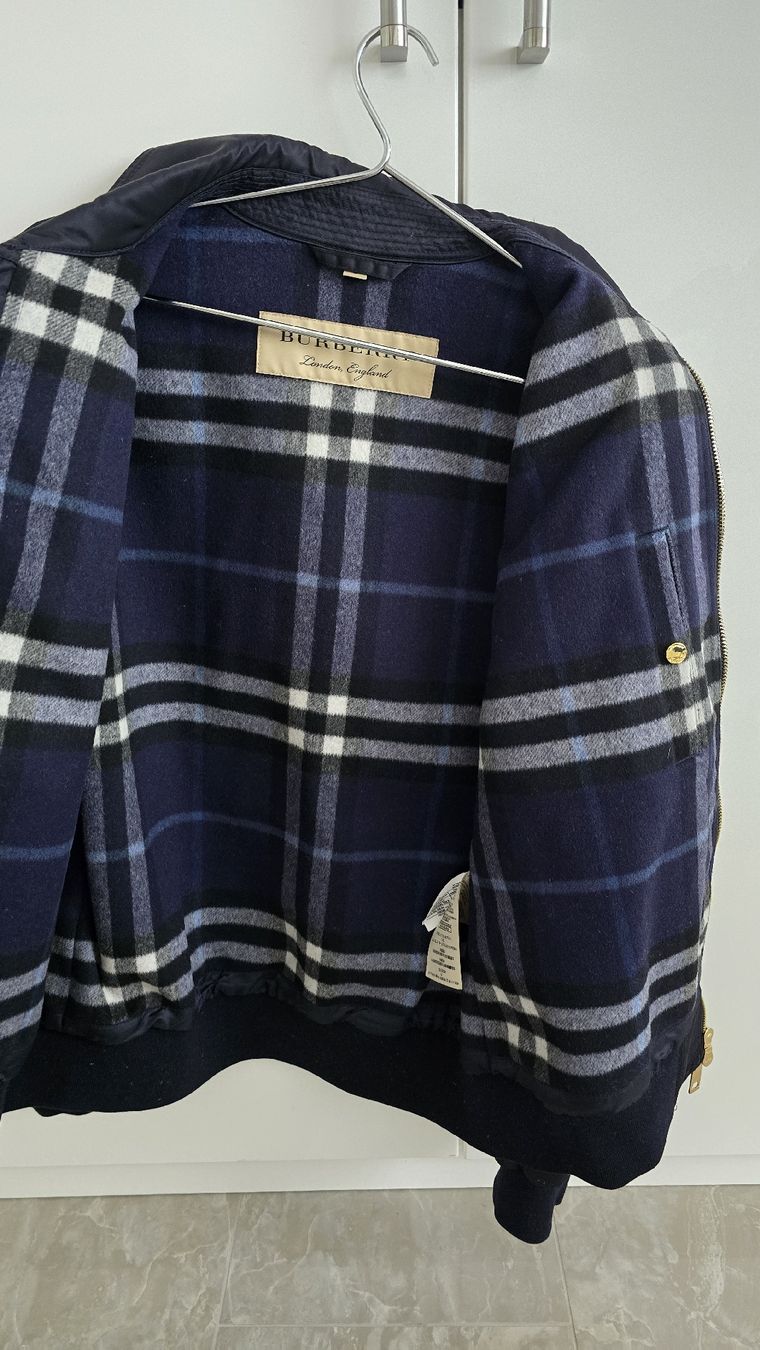 Giacche: Satin Bomber Jacket Burberry 40236111002 – Nuovo (secondo la descrizione) da Lengnau BE venduto da Thanu1994 3