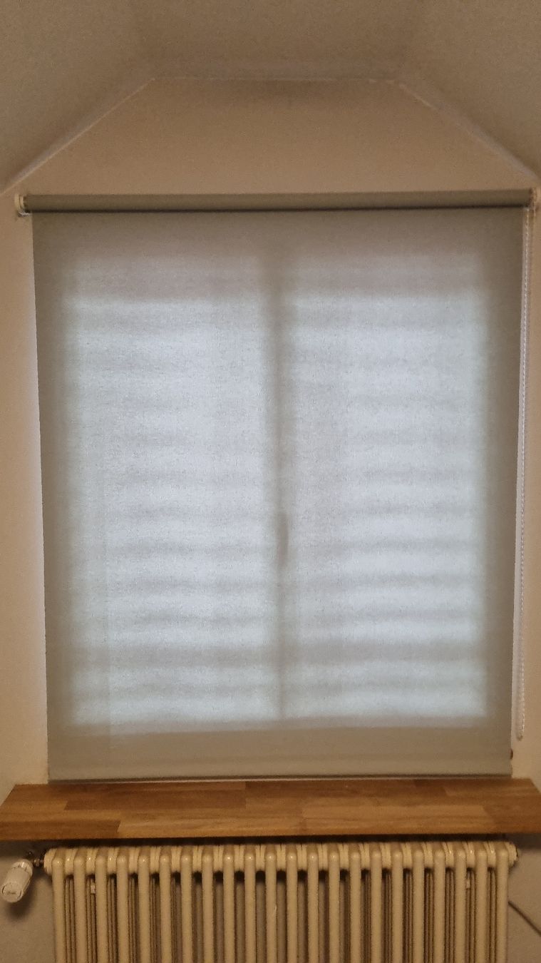 Tende: 3 x Stoffrollo 110 x 190 cm – Usato da Winterthur venduto da Aluns 1