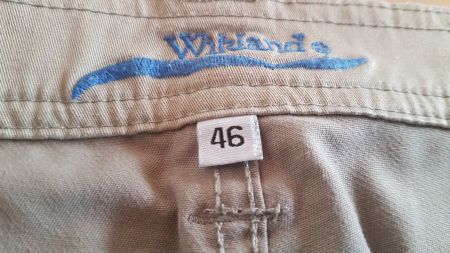 Pantalon vert olive clair taille 46 marque Wikland