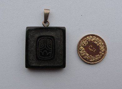 Ciondoli: Jade Anhanger mit Nuwal aus Guatemala – Nuovo (secondo la descrizione) da Bern venduto da Izzyg 2