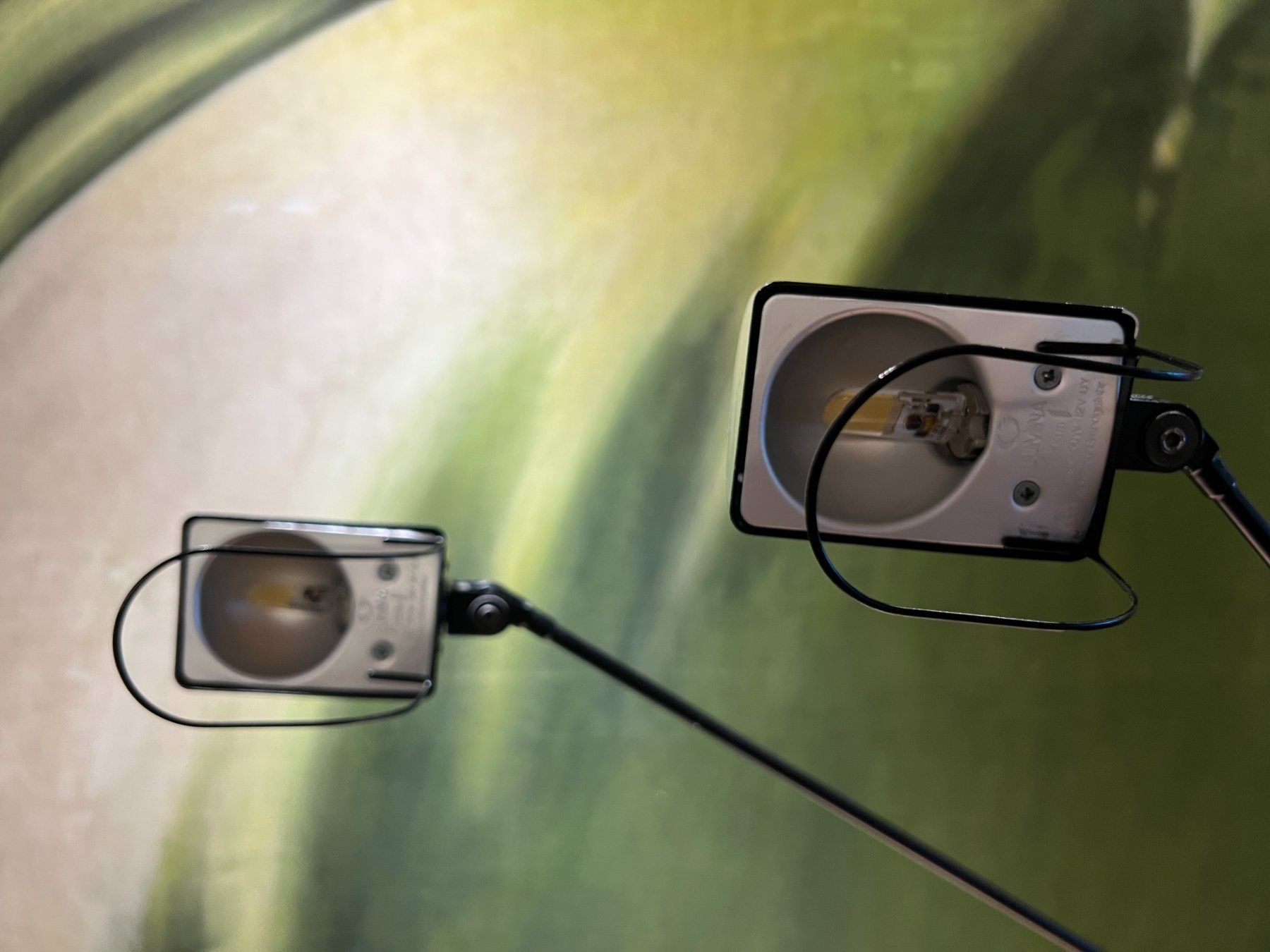 Lumina Lampen: Designklassiker Lumina Daphine 2 x schwarz – Gebraucht aus Zürich von susanna09 1