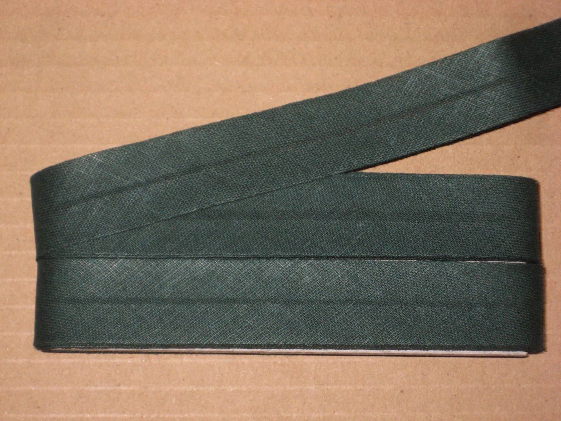 Stoffe: Schrägband tannengrün Breite 2cm – Neu und originalverpackt aus Füllinsdorf von Schlupp