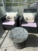 Garten Lounge mit Tischli ***