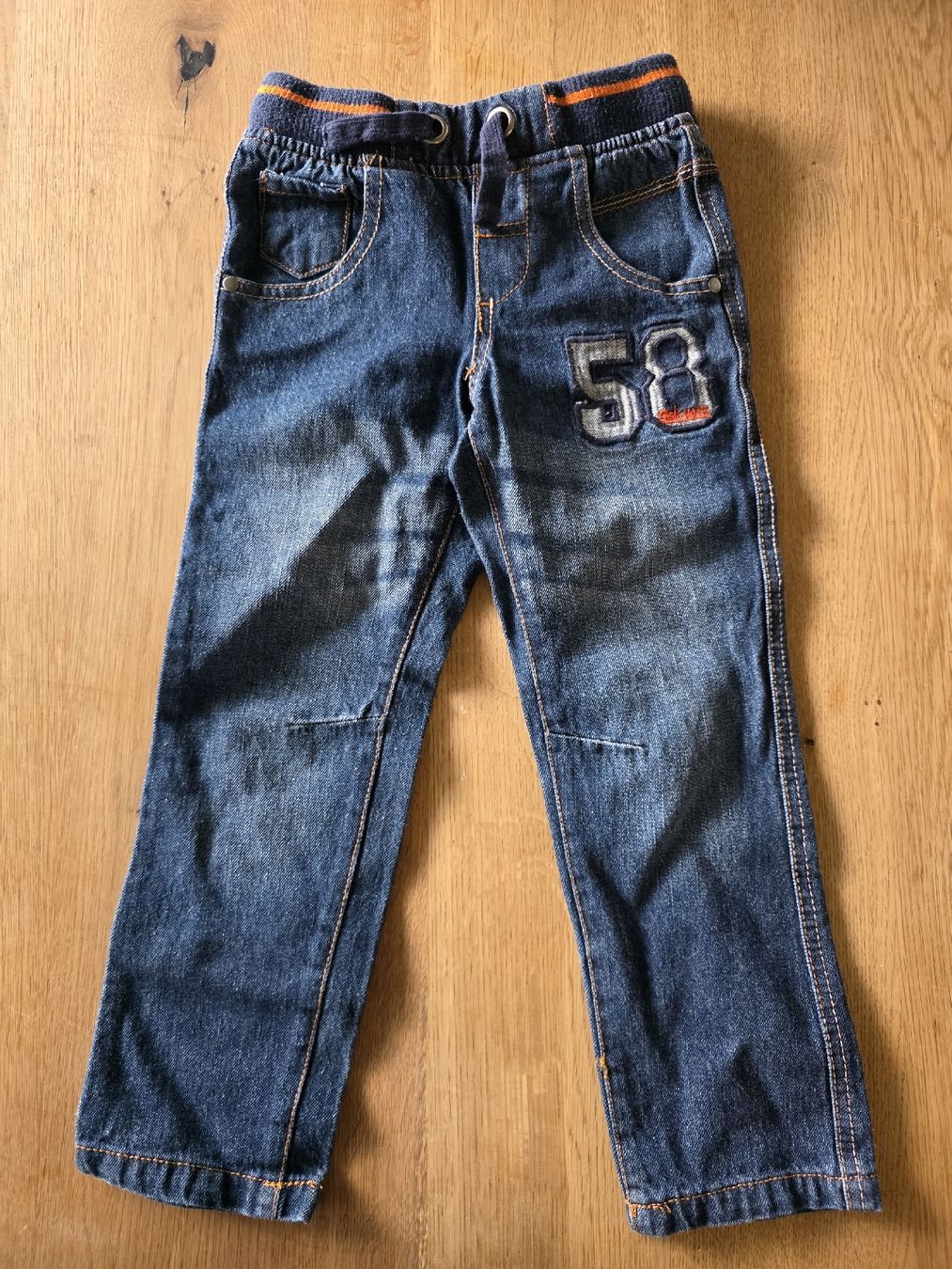Hosen: Kinder Hose Grösse 104cm – Gebraucht aus Altstätten SG von Carrybones